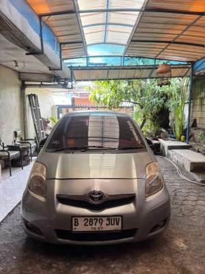 Jual bekas Yaris Bapao 2011 1.5 S Limited Automatic,lokasi di Tangerang Kab.