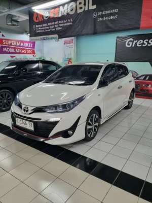 Jual bekas YARIS S TRD SPORTIVO AUTOMETIC TAHUN 2018,lokasi di Surabaya Kota