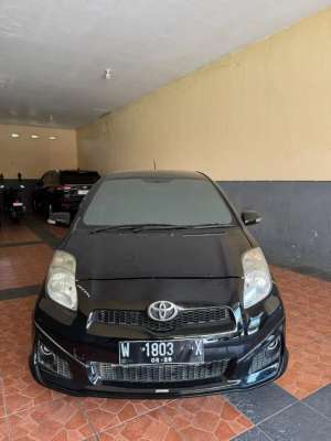 Jual bekas Yaris TRD sportivo 2013,lokasi di Sidoarjo  Kab.