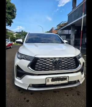 Jual bekas Zenix Q Hybrid Modelista AT,lokasi di Bogor Kab.