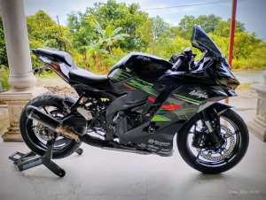 Jual bekas ZX25R Black 2022 akhir,lokasi di Penajam Paser Utara Kab.