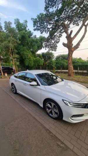 Jual bekas Accord 1500 turbo tahun 2020,lokasi di  