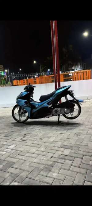 Jual bekas Aerox 2021 Full Modifikasi Plat Bekasi Timur,lokasi di Bekasi Kota