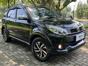 Jual bekas ANTIK RUSH TRDs AT 2015 LOW KM,lokasi di  