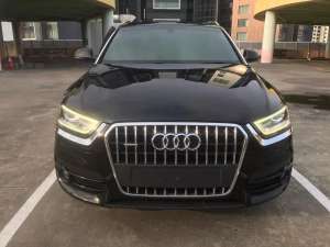 Audi Q3 2.0 2012 lokasi di  , tersedia melalui melalui situs Olx