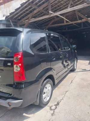 Jual bekas Avanza G metic 2010 bln 05 plat k pati,lokasi di  
