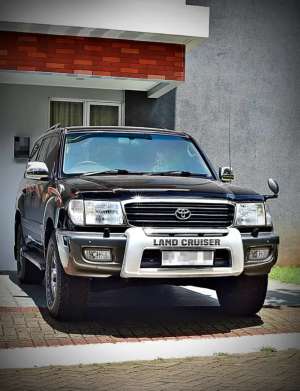 Jual bekas BARCode Ready VX-LIMITED Solar LandCruiser VX100 VX80 Prado Jeep 4x4,lokasi di Jakarta Utara