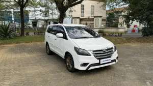 Jual bekas Bebas banjir 1000 Innova diesel 2013 Facelift Kondisi puas,lokasi di  