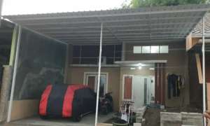 Bismillah rumah di kontrakkan perum metro regency lokasi di Sidoarjo  Kab., tersedia melalui melalui situs Olx