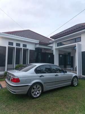 Jual bekas BMW 318i 2001 Bensin,lokasi di  