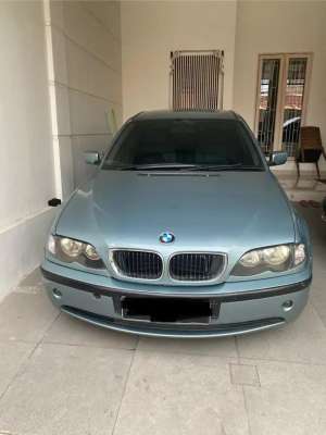 BMW 318i E46 N42 lokasi di  , tersedia melalui melalui situs Olx