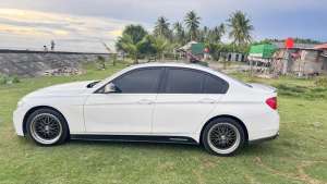 BMW 320i 2012 Bensin lokasi di  , tersedia melalui melalui situs Olx