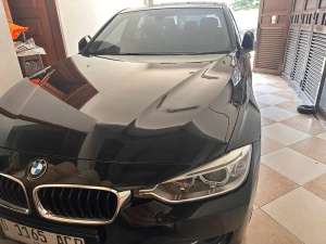 Jual bekas BMW 320i, LOW KM,lokasi di  