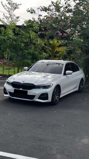 BMW 330i G20 MSport 2.0 AT - 2019 lokasi di  , tersedia melalui melalui situs Olx