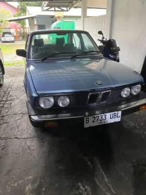 Jual bekas BMW 520i 1982 Bensin,lokasi di  