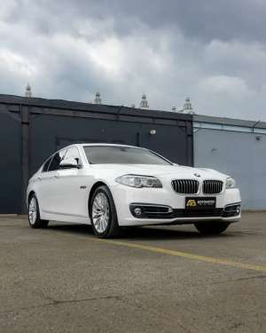 Jual bekas BMW 528i Luxury Line F10 LCI 2014,lokasi di  