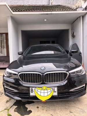 BMW 530i 2018 Black Hitam BMW 2019 BMW Second 2017 dijual Cepet Bu lokasi di  , tersedia melalui melalui situs Olx