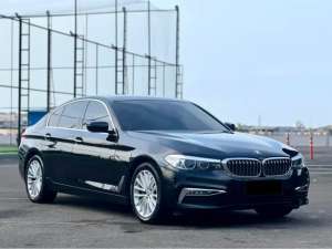 Jual bekas BMW 530I G30 LUXURY LINE FACELIFT AT 2019 BLACK ON BLACK EXCELLENT TOP,lokasi di  