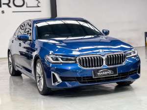 Jual bekas BMW 530i M-Sport Opulence 2021,lokasi di Jakarta Barat