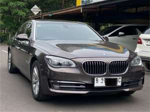 Jual bekas BMW 7 Series 730Li Coklat,lokasi di Jakarta DKI