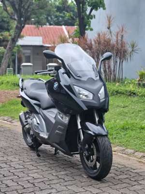 Bmw c600 sport 2015 blackgrey, kondisi cakep, full mulus, no PR lokasi di  , tersedia melalui melalui situs Olx