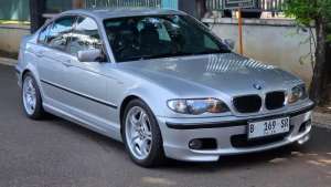BMW E46 330i Last Edition 2004 lokasi di  , tersedia melalui melalui situs Olx