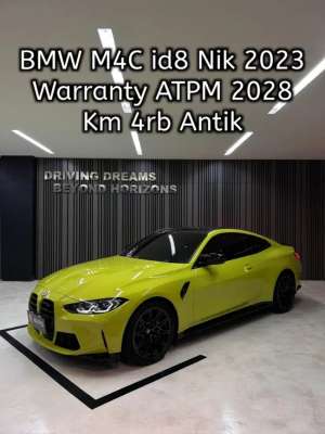 Jual bekas BMW M4 M4C Competition 2024 Kuning Km4rb Nik 2023 i-drive8 id8,lokasi di  