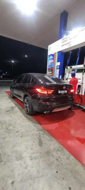 Jual bekas BMW X4 F26 Lebih sangar dari X3,lokasi di Kediri Kota