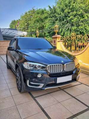 Jual bekas BMW X5 Bensin 2019 Hitam Mengkilap,lokasi di  