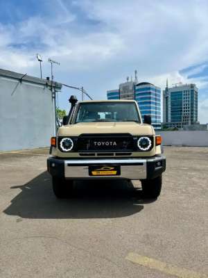 Jual bekas Brand New Toyota Land Cruiser 70 GXL Wagon 2.8L AT,lokasi di  