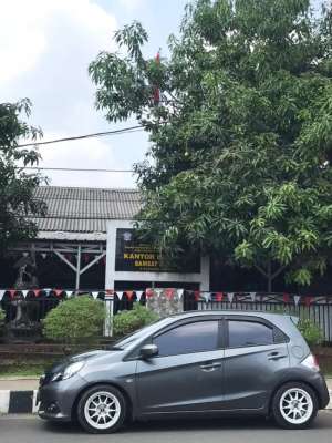 Jual bekas Brio Satya Type E,lokasi di Metro Kota
