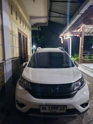 Jual bekas Brv 2018 E Manual pajak jalan AB Bantul,lokasi di Bantul Kab.