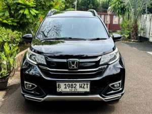 Jual bekas BRV E Prestige Cvt 2019 Hitam DP 8jt Cash Atau Kredit Terbaik SeOLX,lokasi di  