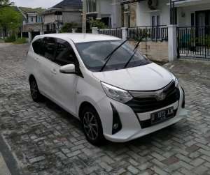 Jual bekas Calya 2022 manual,lokasi di  