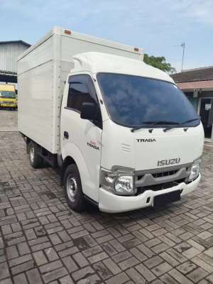 Jual bekas CASH ANTIK KM12RB 2024 BOX JUMBO ISUZU TRAGA PU MT 2.5 PS 2025 L300,lokasi di Jakarta Barat