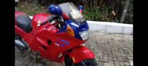 Jual bekas CBR 1000CBR 1000F Huricane Moge Jadul Vintage,lokasi di Jakarta Timur