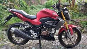 Jual bekas CBR 150 R streetfire,lokasi di  