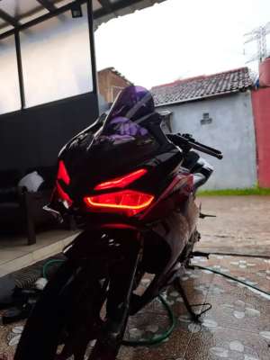 Jual bekas Cbr 150r k45r like new,lokasi di Bandung Kab.