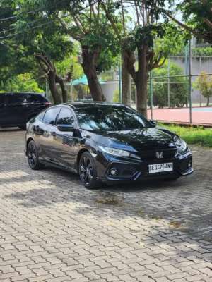 Jual bekas Civic Hatchback E 2019,lokasi di Bandar Lampung Kota