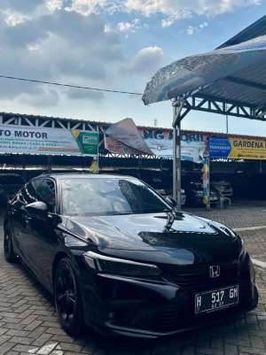 Jual bekas Civic RS Turbo Sedan matic CVT 2022 NIK 2021,lokasi di  