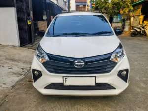 Jual bekas Daihatsu 1.2 New Sigra R 2025 MT. Warna putih,lokasi di Jakarta Barat