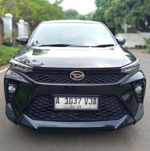 Jual bekas Daihatsu All New Xenia 1.3 R ADS Manual 2023 Hitam Istmewa Seperti Bru,lokasi di Jakarta Selatan