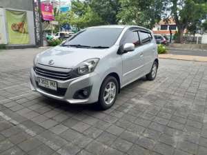 Jual bekas Daihatsu AYLA 1.0 type X manual,lokasi di Jakarta Barat