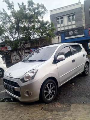 Daihatsu Ayla 2016 Bensin lokasi di  , tersedia melalui melalui situs Olx