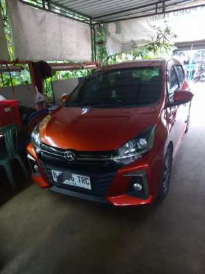 Daihatsu Ayla 2021 Bensin lokasi di  , tersedia melalui melalui situs Olx