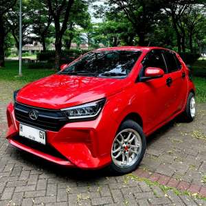 Daihatsu Ayla 2023 Bensin lokasi di  , tersedia melalui melalui situs Olx