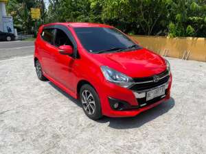 Daihatsu Ayla R 1.2 plat AE Sri mobil bekas sekoto kediri lokasi di  , tersedia melalui melalui situs Olx