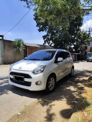 Daihatsu Ayla X lokasi di  , tersedia melalui melalui situs Olx