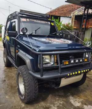 Daihatsu Feroza 1994 Bensin lokasi di  , tersedia melalui melalui situs Olx