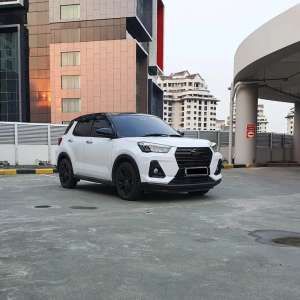 Jual bekas Daihatsu Rocky 1.0 R Turbo ASA Nik 2021 Spesial,lokasi di Jakarta Pusat